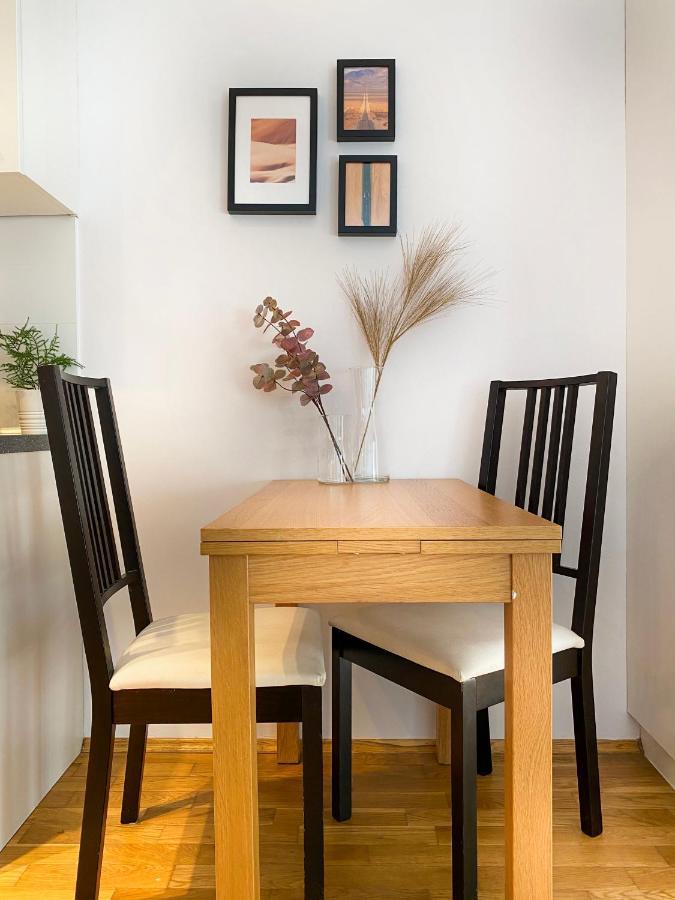 Charming Studio For Couples In The Heart Of Cracow Krakow Exterior photo